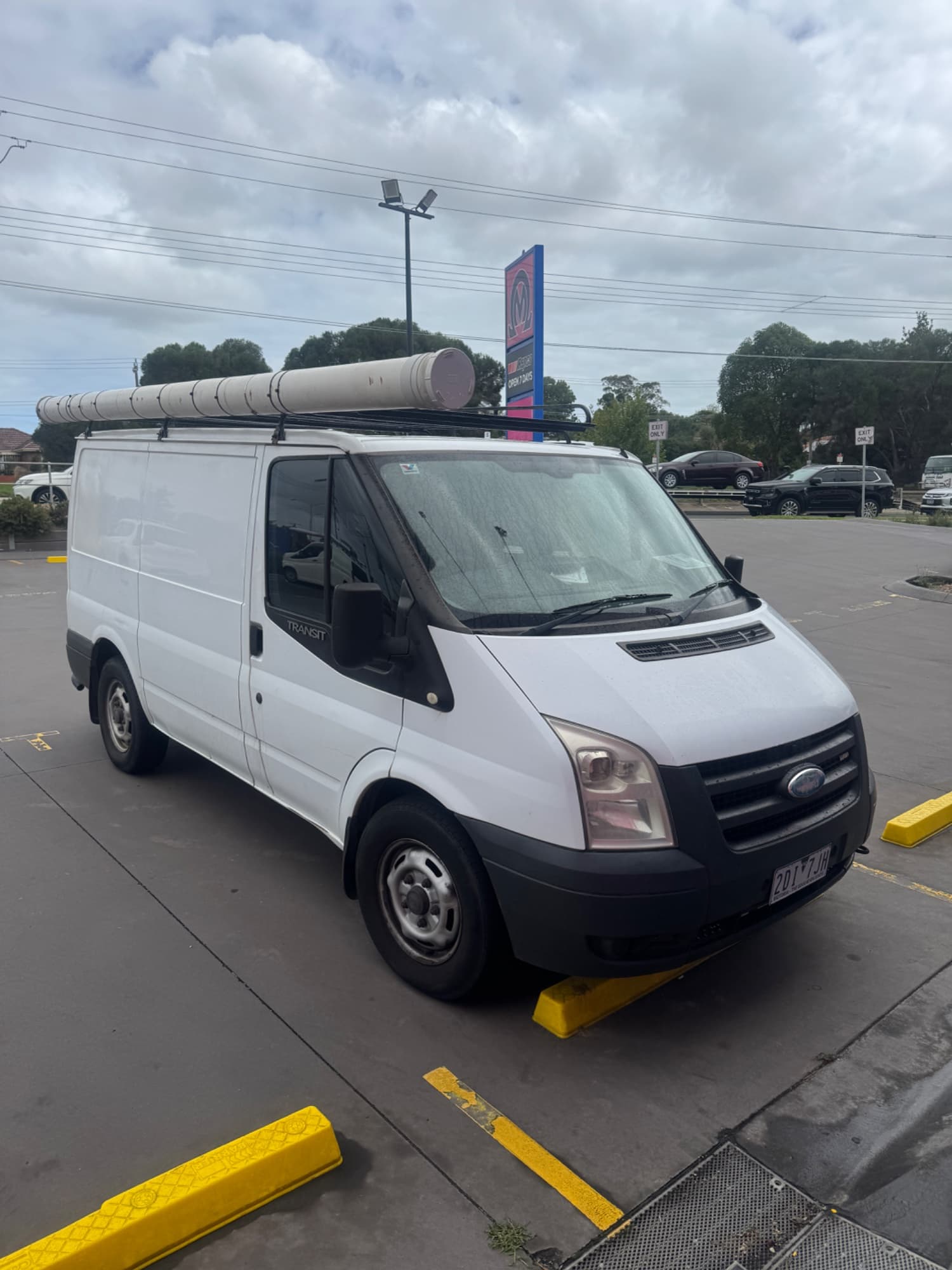 2007 Ford Transit