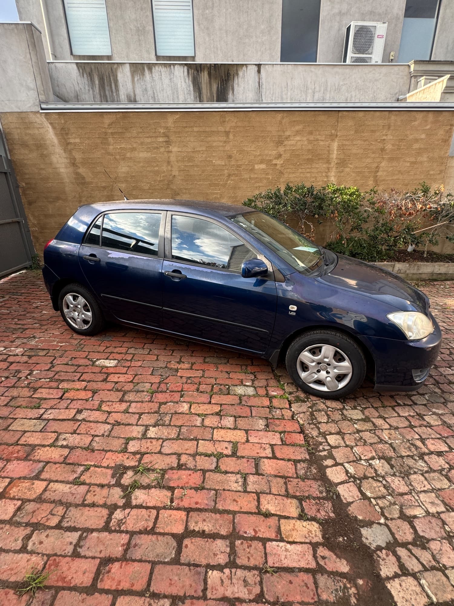 2005 Toyota Corolla